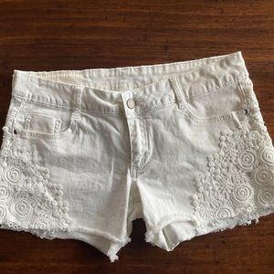 Cinco Ranch white shorts